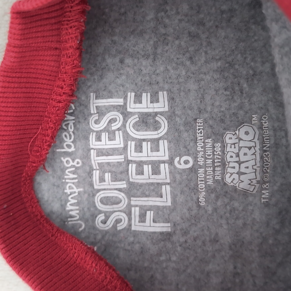 VGUC Super Mario sweatshirt - Jumping Beans size 6 - Picture 4 of 4